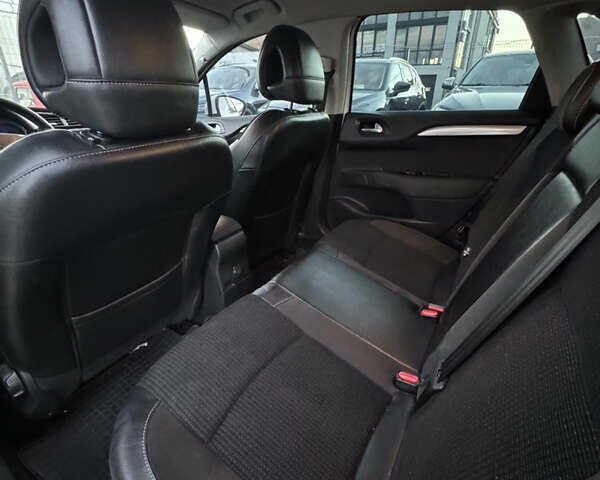 Ситроен С4 2012 в Ивано-Франковске на Automoto.ua Белый Ситроен С4, объемом двигателя 1.56 л и пробегом 263 тыс. км за 7300 $, фото 22 на Automoto.ua