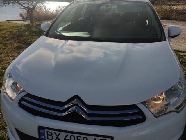 Белый Ситроен С4, объемом двигателя 1.6 л и пробегом 205 тыс. км за 6500 $, фото 11 на Automoto.ua