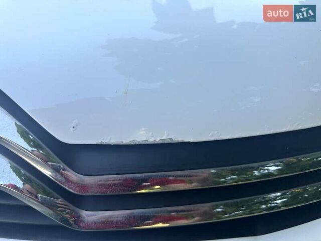Білий Сітроен С4, об'ємом двигуна 1.59 л та пробігом 164 тис. км за 6500 $, фото 2 на Automoto.ua