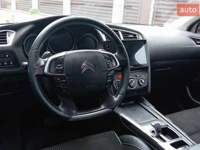 Ситроен С4 2012 в Ивано-Франковске на Automoto.ua Белый Ситроен С4, объемом двигателя 1.56 л и пробегом 263 тыс. км за 7250 $, фото 22 на Automoto.ua