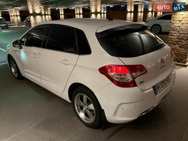 Білий Сітроен С4, об'ємом двигуна 1.56 л та пробігом 190 тис. км за 6200 $, фото 14 на Automoto.ua