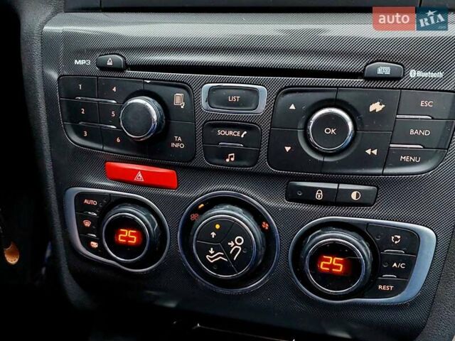 Білий Сітроен С4, об'ємом двигуна 1.56 л та пробігом 218 тис. км за 7700 $, фото 21 на Automoto.ua