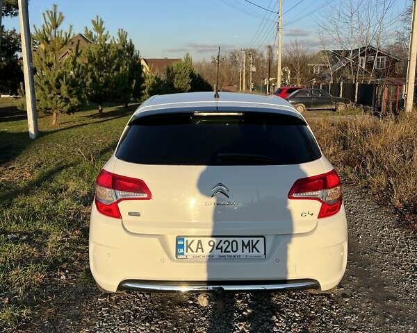 Білий Сітроен С4, об'ємом двигуна 1.6 л та пробігом 294 тис. км за 5900 $, фото 10 на Automoto.ua