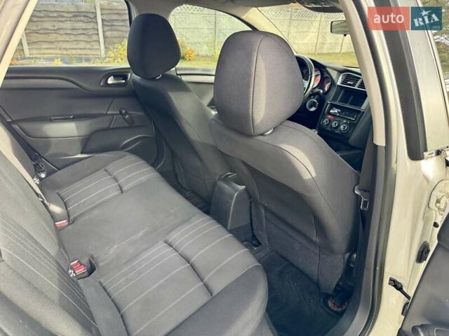 Білий Сітроен С4, об'ємом двигуна 1.6 л та пробігом 187 тис. км за 5300 $, фото 20 на Automoto.ua