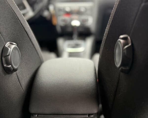 Белый Ситроен С4, объемом двигателя 1.6 л и пробегом 105 тыс. км за 9900 $, фото 21 на Automoto.ua