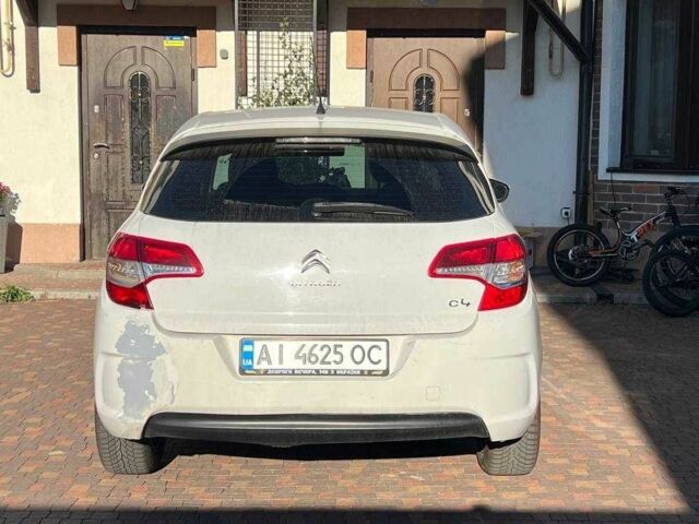 Білий Сітроен С4, об'ємом двигуна 1.6 л та пробігом 170 тис. км за 6100 $, фото 4 на Automoto.ua