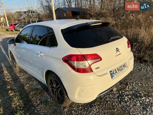 Білий Сітроен С4, об'ємом двигуна 1.6 л та пробігом 294 тис. км за 5900 $, фото 3 на Automoto.ua