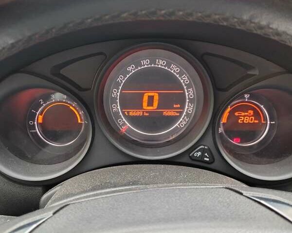 Сітроен С4 2013 у Львові на Automoto.ua Білий Сітроен С4, об'ємом двигуна 1.56 л та пробігом 167 тис. км за 6700 $, фото 22 на Automoto.ua