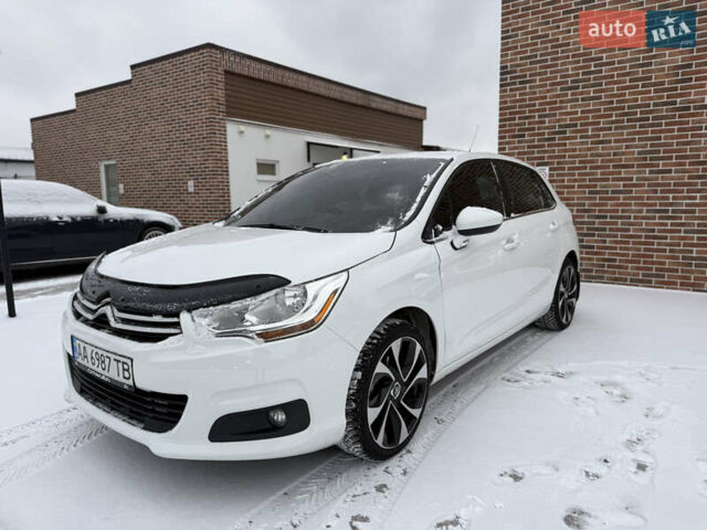 Белый Ситроен С4, объемом двигателя 1.6 л и пробегом 107 тыс. км за 6999 $, фото 5 на Automoto.ua