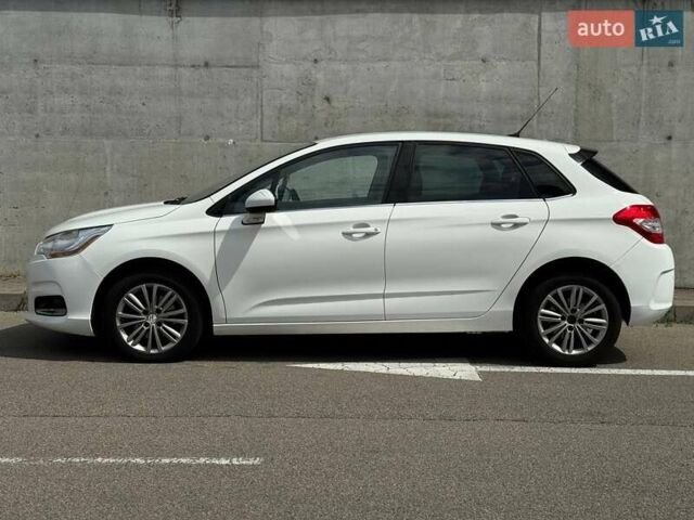 Білий Сітроен С4, об'ємом двигуна 1.56 л та пробігом 115 тис. км за 9500 $, фото 4 на Automoto.ua