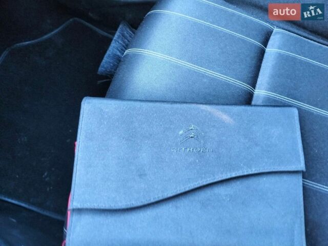 Білий Сітроен С4, об'ємом двигуна 1.56 л та пробігом 275 тис. км за 6590 $, фото 25 на Automoto.ua