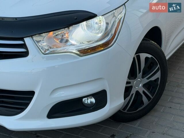 Белый Ситроен С4, объемом двигателя 1.6 л и пробегом 109 тыс. км за 8500 $, фото 18 на Automoto.ua