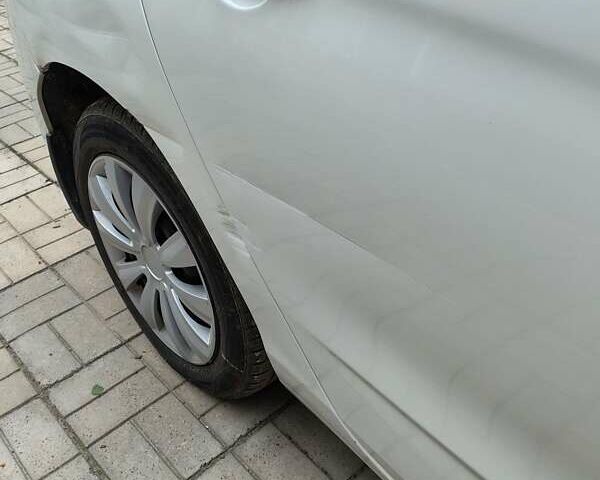 Сітроен С4 2013 у Львові на Automoto.ua Білий Сітроен С4, об'ємом двигуна 1.56 л та пробігом 167 тис. км за 6700 $, фото 30 на Automoto.ua