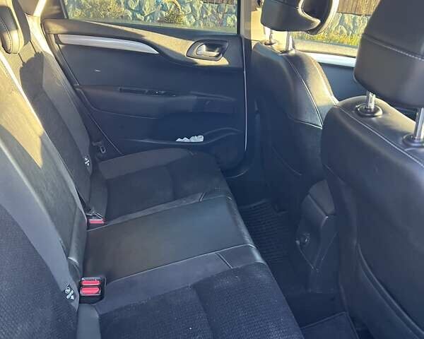 Білий Сітроен С4, об'ємом двигуна 1.6 л та пробігом 294 тис. км за 5900 $, фото 17 на Automoto.ua