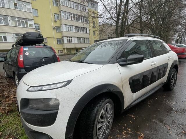 Білий Сітроен С4, об'ємом двигуна 1.2 л та пробігом 210 тис. км за 7800 $, фото 1 на Automoto.ua