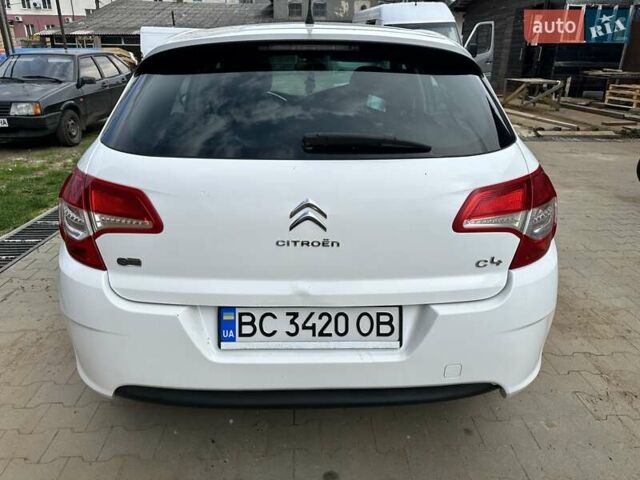 Белый Ситроен С4, объемом двигателя 1.56 л и пробегом 270 тыс. км за 5700 $, фото 8 на Automoto.ua