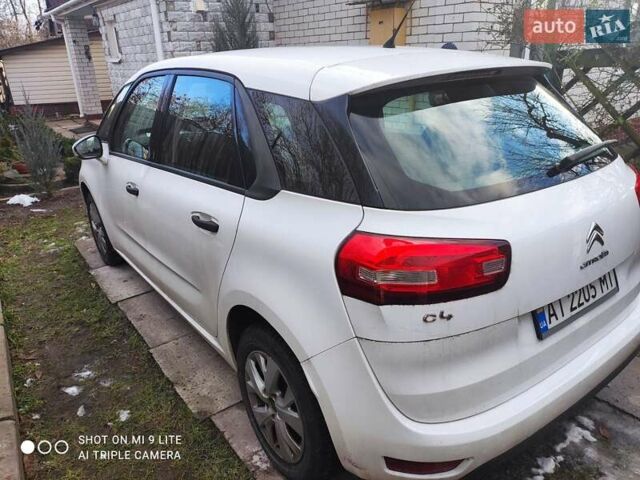 Белый Ситроен С4, объемом двигателя 1.6 л и пробегом 71 тыс. км за 10400 $, фото 10 на Automoto.ua