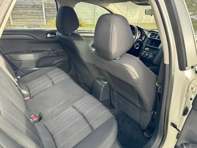 Білий Сітроен С4, об'ємом двигуна 1.6 л та пробігом 187 тис. км за 5300 $, фото 19 на Automoto.ua