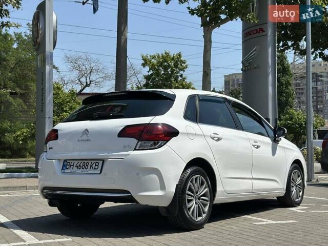 Білий Сітроен С4, об'ємом двигуна 1.56 л та пробігом 137 тис. км за 9900 $, фото 14 на Automoto.ua