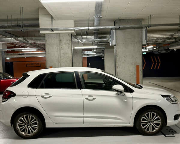 Білий Сітроен С4, об'ємом двигуна 1.6 л та пробігом 169 тис. км за 9850 $, фото 1 на Automoto.ua