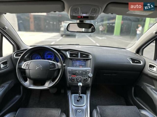 Білий Сітроен С4, об'ємом двигуна 1.2 л та пробігом 115 тис. км за 9700 $, фото 21 на Automoto.ua