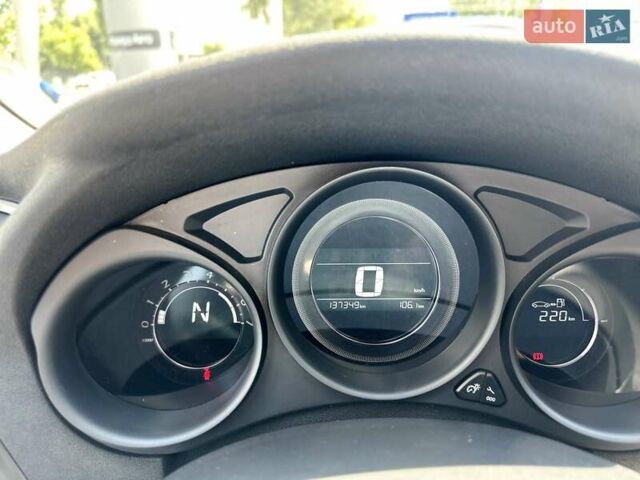 Білий Сітроен С4, об'ємом двигуна 1.56 л та пробігом 137 тис. км за 9900 $, фото 29 на Automoto.ua