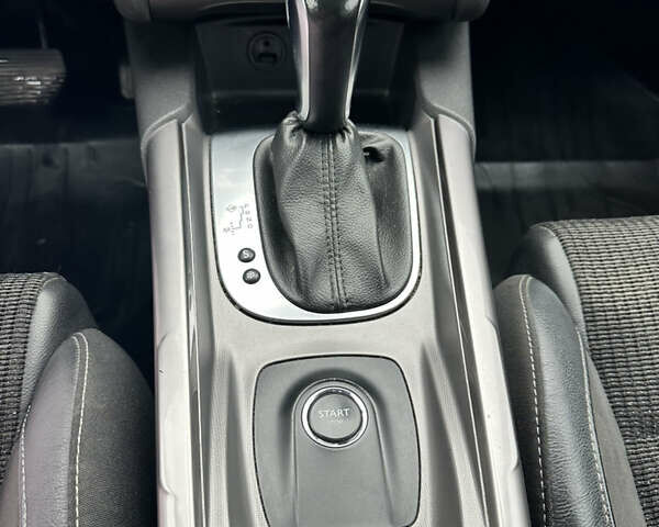 Білий Сітроен С4, об'ємом двигуна 1.2 л та пробігом 62 тис. км за 11000 $, фото 8 на Automoto.ua