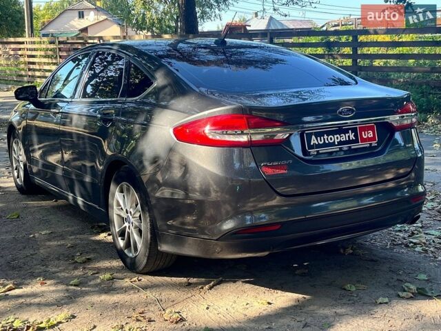 Белый Ситроен С4, объемом двигателя 1.6 л и пробегом 236 тыс. км за 7500 $, фото 3 на Automoto.ua
