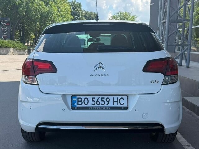 Белый Ситроен С4, объемом двигателя 1.6 л и пробегом 180 тыс. км за 9899 $, фото 14 на Automoto.ua