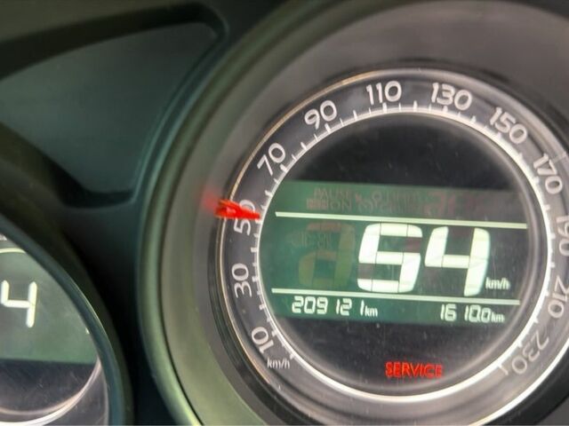 Білий Сітроен С4, об'ємом двигуна 1.6 л та пробігом 208 тис. км за 11600 $, фото 5 на Automoto.ua