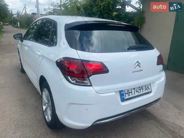 Білий Сітроен С4, об'ємом двигуна 1.56 л та пробігом 259 тис. км за 8800 $, фото 9 на Automoto.ua