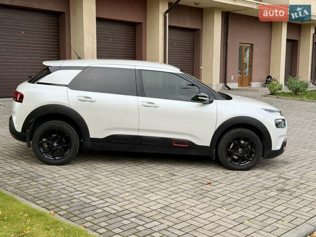 Ситроен С4 2020 в Запорожье на Automoto.ua Белый Ситроен С4, объемом двигателя 1.5 л и пробегом 75 тыс. км за 16400 $, фото 3 на Automoto.ua