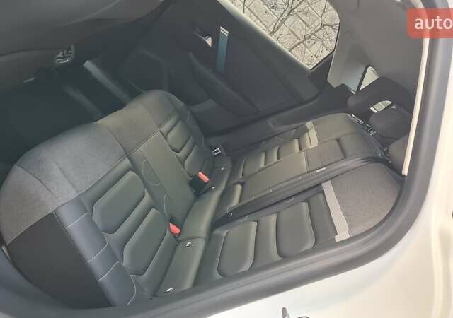 Ситроен С4 2022 в Ровно на Automoto.ua Белый Ситроен С4, объемом двигателя 0 л и пробегом 9 тыс. км за 16999 $, фото 21 на Automoto.ua