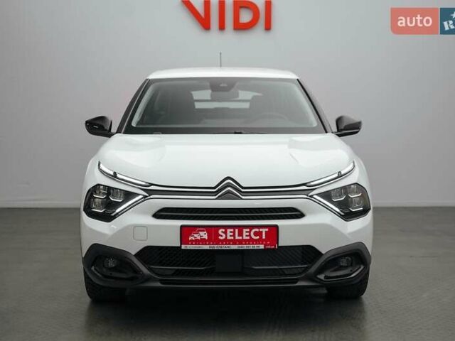 Ситроен С4 2022 в Киеве на Automoto.ua Белый Ситроен С4, объемом двигателя 1.2 л и пробегом 51 тыс. км за 22666 $, фото 1 на Automoto.ua