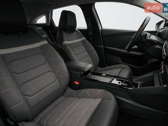 Ситроен С4 2022 в Киеве на Automoto.ua Белый Ситроен С4, объемом двигателя 1.2 л и пробегом 51 тыс. км за 22666 $, фото 10 на Automoto.ua