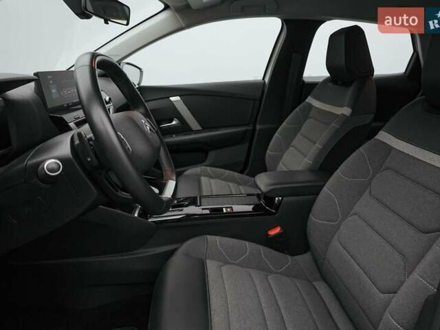 Ситроен С4 2022 в Киеве на Automoto.ua Белый Ситроен С4, объемом двигателя 1.2 л и пробегом 51 тыс. км за 22666 $, фото 8 на Automoto.ua