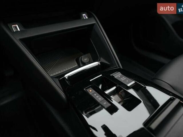 Ситроен С4 2022 в Киеве на Automoto.ua Белый Ситроен С4, объемом двигателя 1.2 л и пробегом 51 тыс. км за 22666 $, фото 14 на Automoto.ua