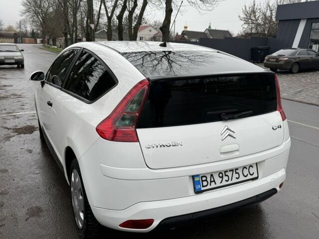 Білий Сітроен С4, об'ємом двигуна 1.6 л та пробігом 180 тис. км за 2999 $, фото 6 на Automoto.ua