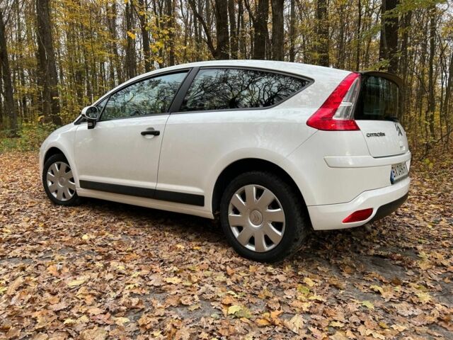 Ситроен С4 2009 в Виннице на Automoto.ua Белый Ситроен С4, объемом двигателя 1.6 л и пробегом 245 тыс. км за 4100 $, фото 3 на Automoto.ua