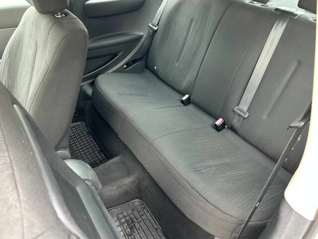 Ситроен С4 2009 в Виннице на Automoto.ua Белый Ситроен С4, объемом двигателя 1.6 л и пробегом 245 тыс. км за 4100 $, фото 12 на Automoto.ua