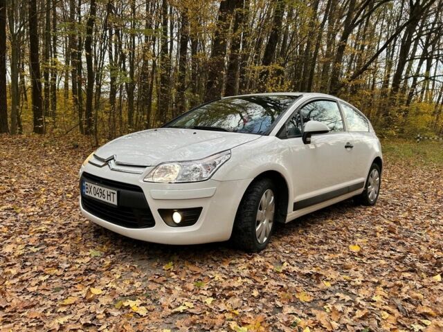 Ситроен С4 2009 в Виннице на Automoto.ua Белый Ситроен С4, объемом двигателя 1.6 л и пробегом 245 тыс. км за 4100 $, фото 1 на Automoto.ua