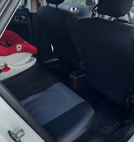 Белый Ситроен С4, объемом двигателя 1.6 л и пробегом 218 тыс. км за 9800 $, фото 12 на Automoto.ua