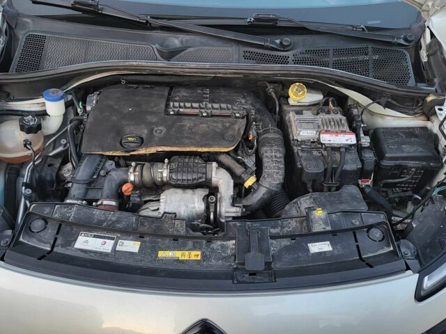 Белый Ситроен С4, объемом двигателя 1.6 л и пробегом 2 тыс. км за 9800 $, фото 16 на Automoto.ua