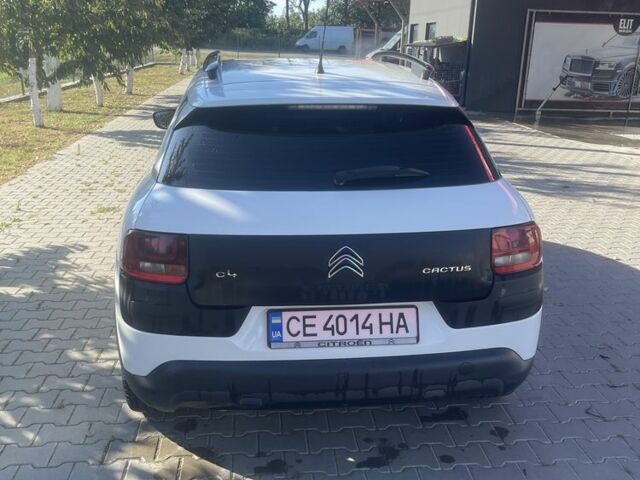 Белый Ситроен С4, объемом двигателя 1.6 л и пробегом 265 тыс. км за 10999 $, фото 4 на Automoto.ua