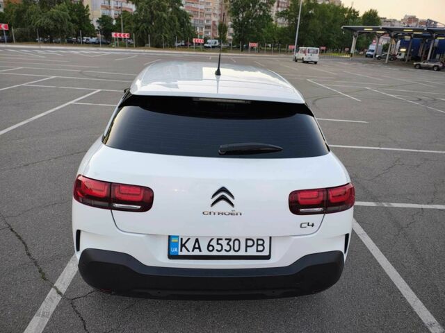 Белый Ситроен С4, объемом двигателя 1.5 л и пробегом 175 тыс. км за 16275 $, фото 7 на Automoto.ua
