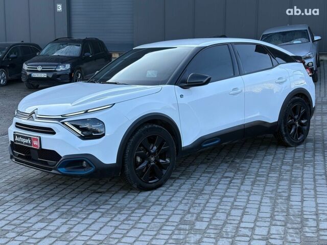 Белый Ситроен С4, объемом двигателя 0 л и пробегом 50 тыс. км за 16590 $, фото 1 на Automoto.ua