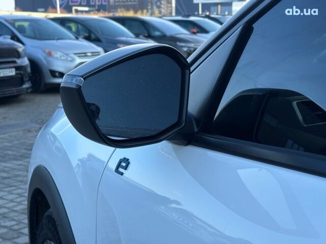 Белый Ситроен С4, объемом двигателя 0 л и пробегом 50 тыс. км за 16590 $, фото 15 на Automoto.ua