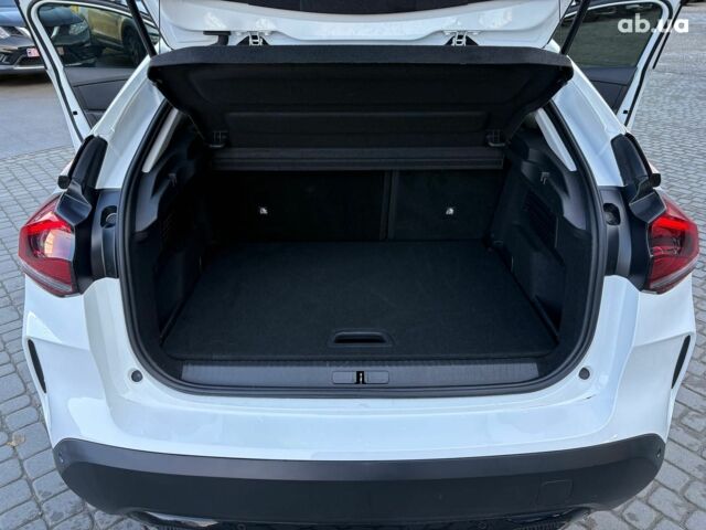 Белый Ситроен С4, объемом двигателя 0 л и пробегом 50 тыс. км за 16590 $, фото 40 на Automoto.ua