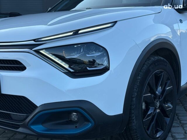 Белый Ситроен С4, объемом двигателя 0 л и пробегом 50 тыс. км за 16590 $, фото 3 на Automoto.ua