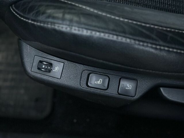 Белый Ситроен С4, объемом двигателя 1.6 л и пробегом 178 тыс. км за 6600 $, фото 7 на Automoto.ua